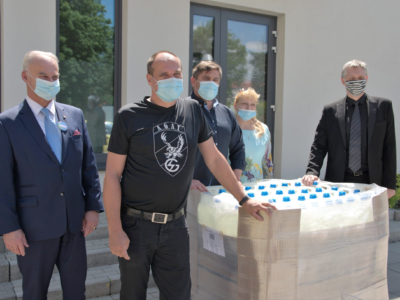 Fundacja “Potrafisz Polsko” Wspiera Walkę z COVID-19